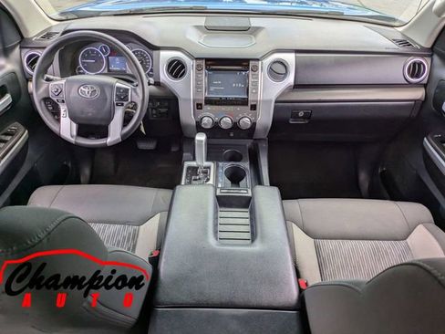 Used 2017 Toyota Tundra SR5 w/ SR5 Upgrade Package RWD image 18