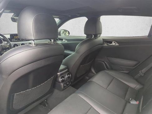Used 2022 Kia Stinger GT1 image 14