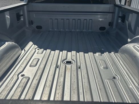 Used 2019 Ford F250 XLT AWD/4WD image 5