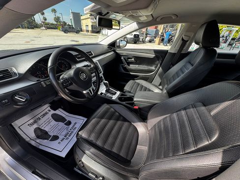 Used 2012 Volkswagen CC Sport image 3