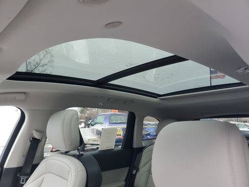 New 2026 Lincoln Nautilus Premier w/ Equipment Group 102A image 10