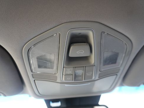 Used 2018 Hyundai Santa Fe FWD w/ SE Ultimate Tech Package 03 image 27