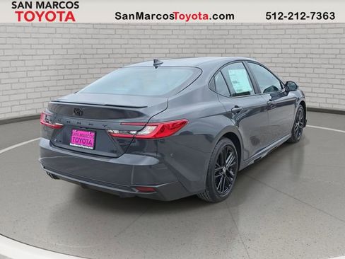 New 2026 Toyota Camry SE image 5