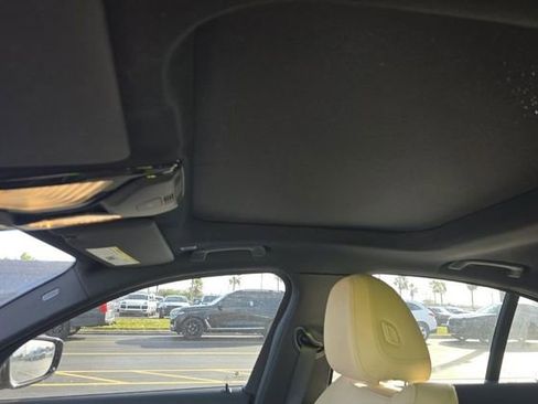 Used 2023 BMW 330i xDrive 330i xDrive image 7