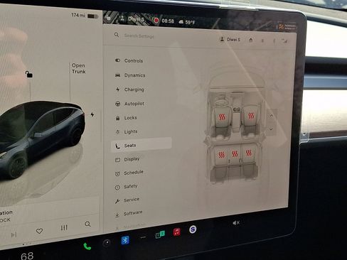 Used 2025 Tesla Model Y Performance AWD/4WD image 26