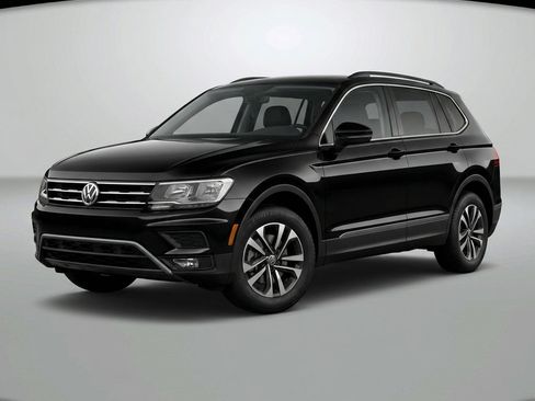 Used 2023 Volkswagen Tiguan S FWD image 6