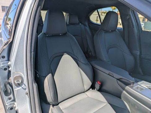 Used 2024 Lexus UX 250h FWD image 34