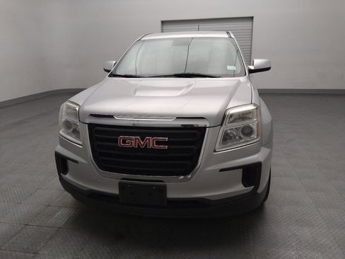 Used 2017 GMC Terrain SLE FWD image 15