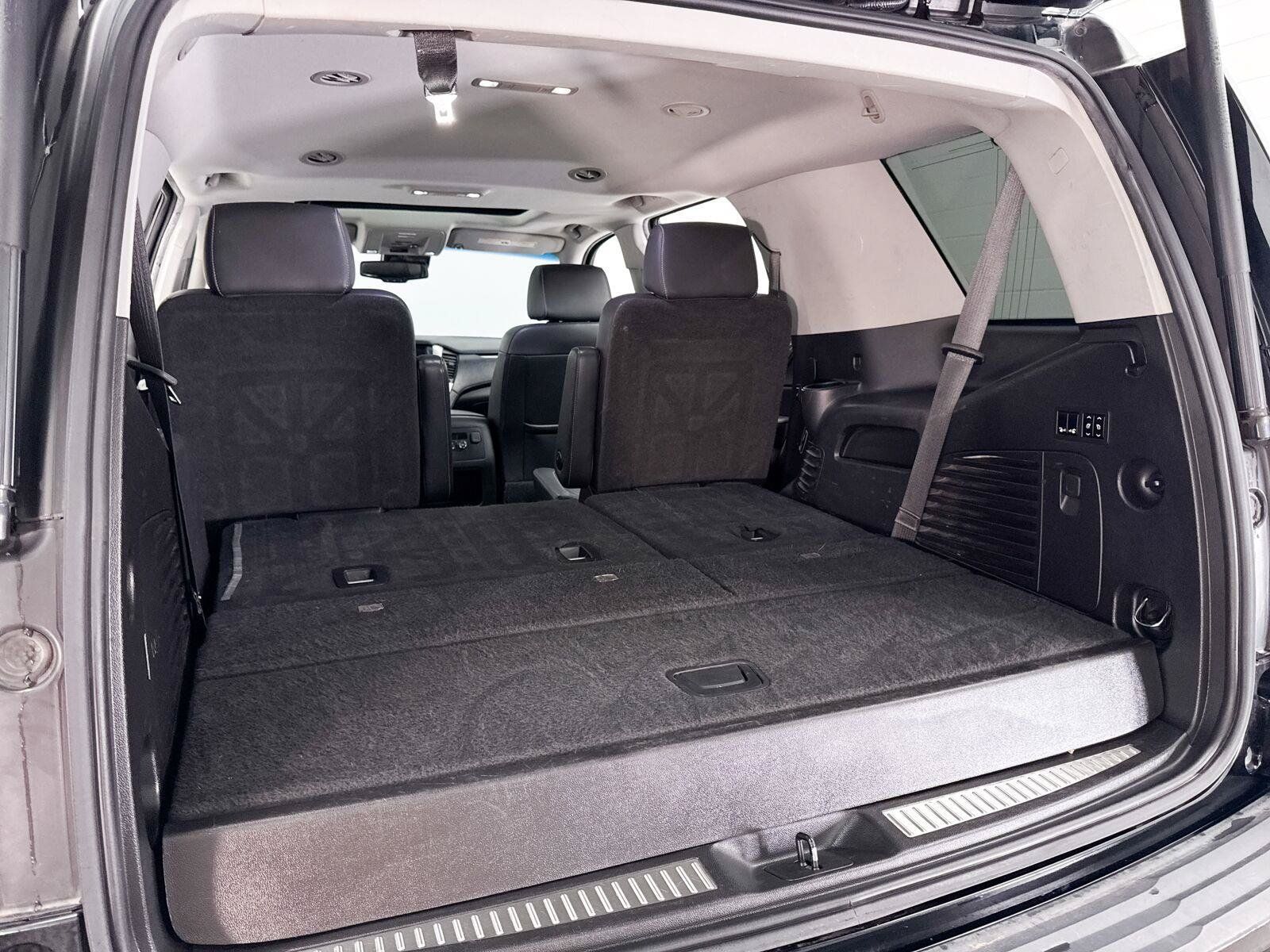 Used 2018 GMC Yukon SLT AWD/4WD image 29