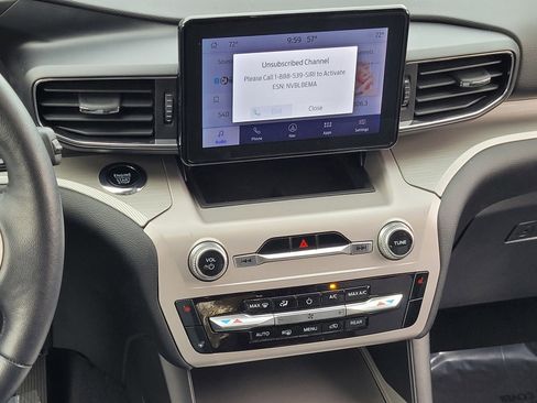 Used 2023 Ford Explorer XLT w/ Equipment Group 202A image 15