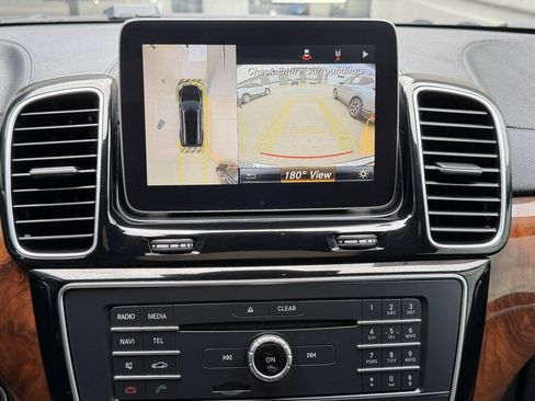 Used 2017 Mercedes-Benz GLS 550 4MATIC image 30