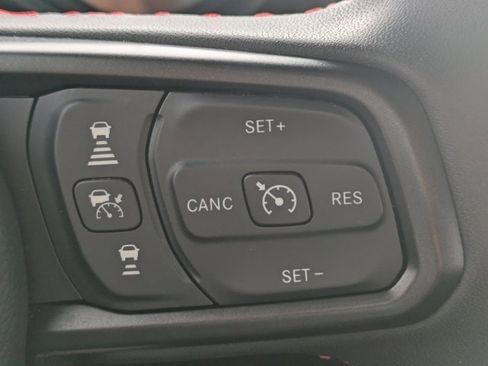 Used 2024 Jeep Wrangler Rubicon image 22