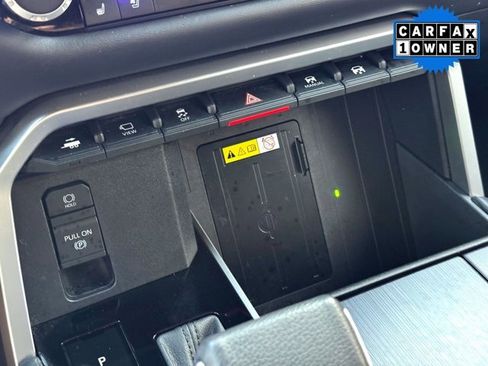 Used 2022 Toyota Tundra Platinum image 29