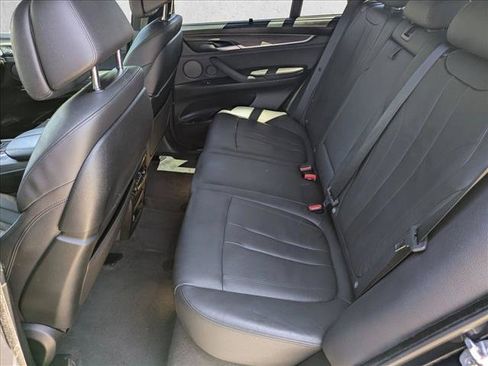 Used 2017 BMW X5 xDrive50i AWD/4WD image 19