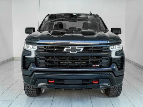 Used 2022 Chevrolet Silverado 1500 LT Trail Boss image 3