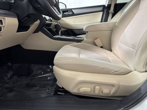 Used 2018 Subaru Outback 2.5i Premium w/ Popular Package #1 image 21