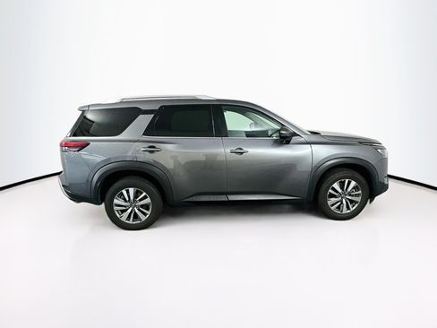 Used 2025 Nissan Pathfinder SL AWD/4WD image 10