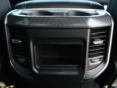 New 2026 RAM 1500 Big Horn w/ Night Edition image 31