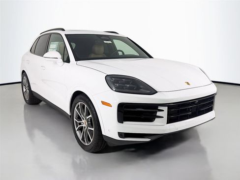 New 2026 Porsche Cayenne image 29