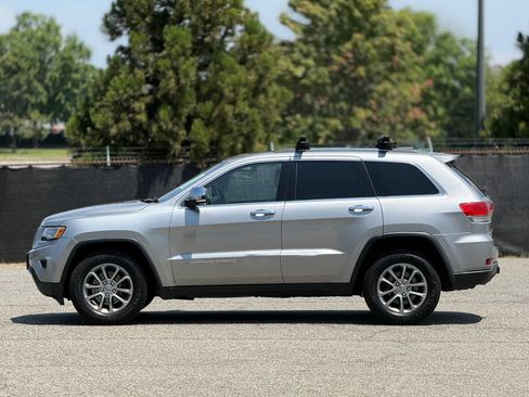 Used 2014 Jeep Grand Cherokee Limited w/ Luxury Group II AWD/4WD image 8