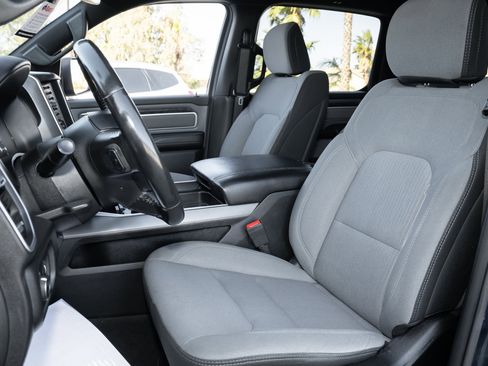 Used 2021 RAM 1500 Big Horn image 21