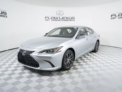 New 2025 Lexus ES 350 w/ Premium Package
