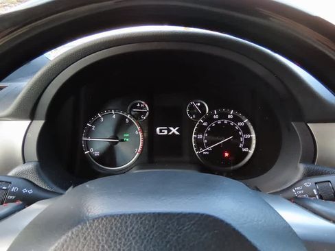 Used 2023 Lexus GX 460 Premium image 24