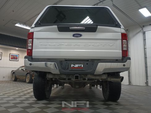 Used 2020 Ford F250 XLT w/ XLT Premium Package AWD/4WD image 20