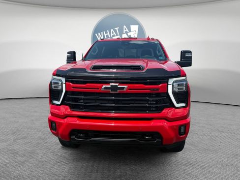 Used 2024 Chevrolet Silverado 3500 LTZ w/ LTZ Plus Package AWD/4WD image 9
