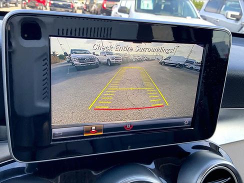 Used 2019 Mercedes-Benz GLC 300 image 27