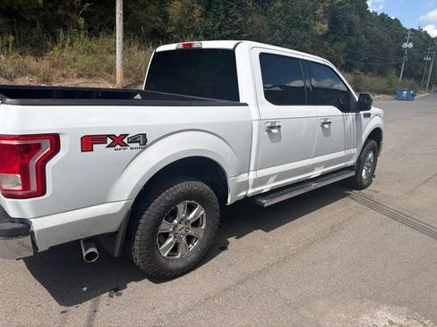 Used 2017 Ford F150 XLT w/ Equipment Group 301A Mid AWD/4WD image 6