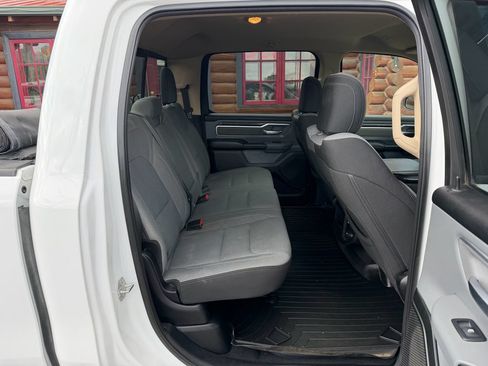 Used 2019 RAM 1500 Big Horn AWD/4WD image 27