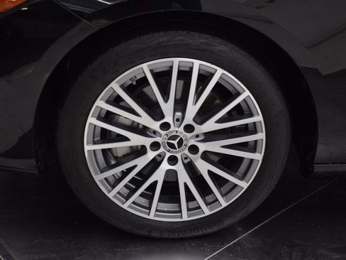 Certified 2025 Mercedes-Benz CLA 250 4MATIC image 11