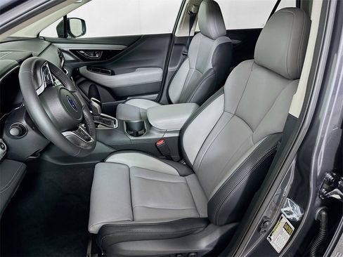 Used 2024 Subaru Outback Limited image 8