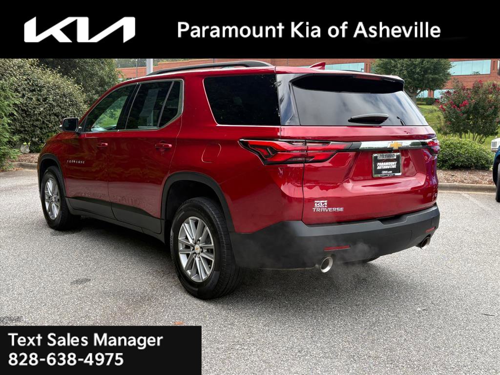 Used 2023 Chevrolet Traverse LT FWD image 4