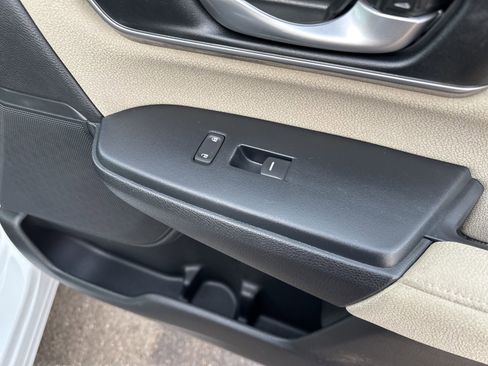 Used 2019 Honda CR-V EX image 32