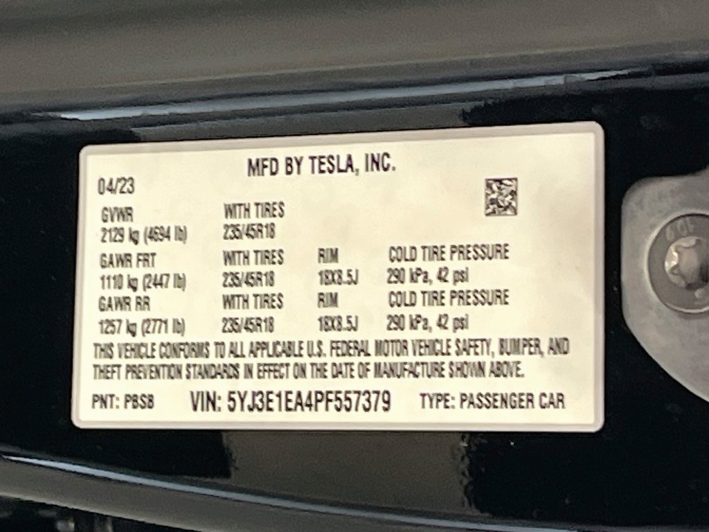 Used 2023 Tesla Model 3 Standard Range RWD image 31
