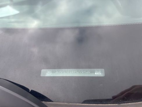 Used 2023 GMC Terrain SLE w/ Driver Convenience Package image 15