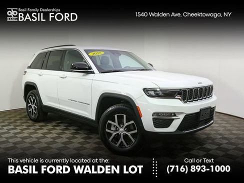 Used 2025 Jeep Grand Cherokee Limited AWD/4WD image 1