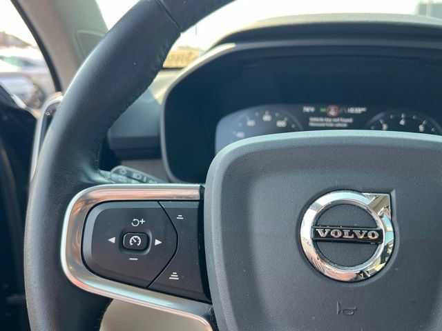 Used 2020 Volvo XC40 T5 Inscription w/ Protection Package Premier AWD/4WD image 20