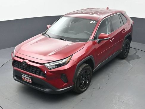 Used 2023 Toyota RAV4 LE AWD/4WD image 36