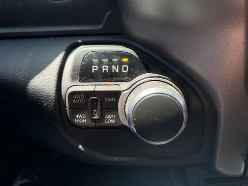 Used 2019 RAM 1500 Big Horn AWD/4WD image 15
