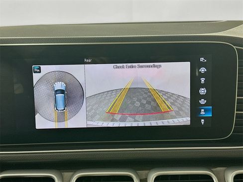 Used 2020 Mercedes-Benz GLE 350 w/ Premium Package image 20