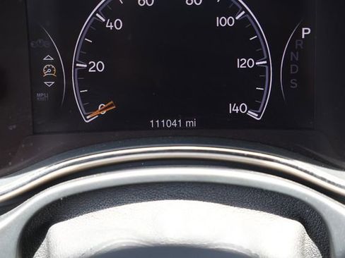 Used 2015 Jeep Grand Cherokee Summit AWD/4WD image 49