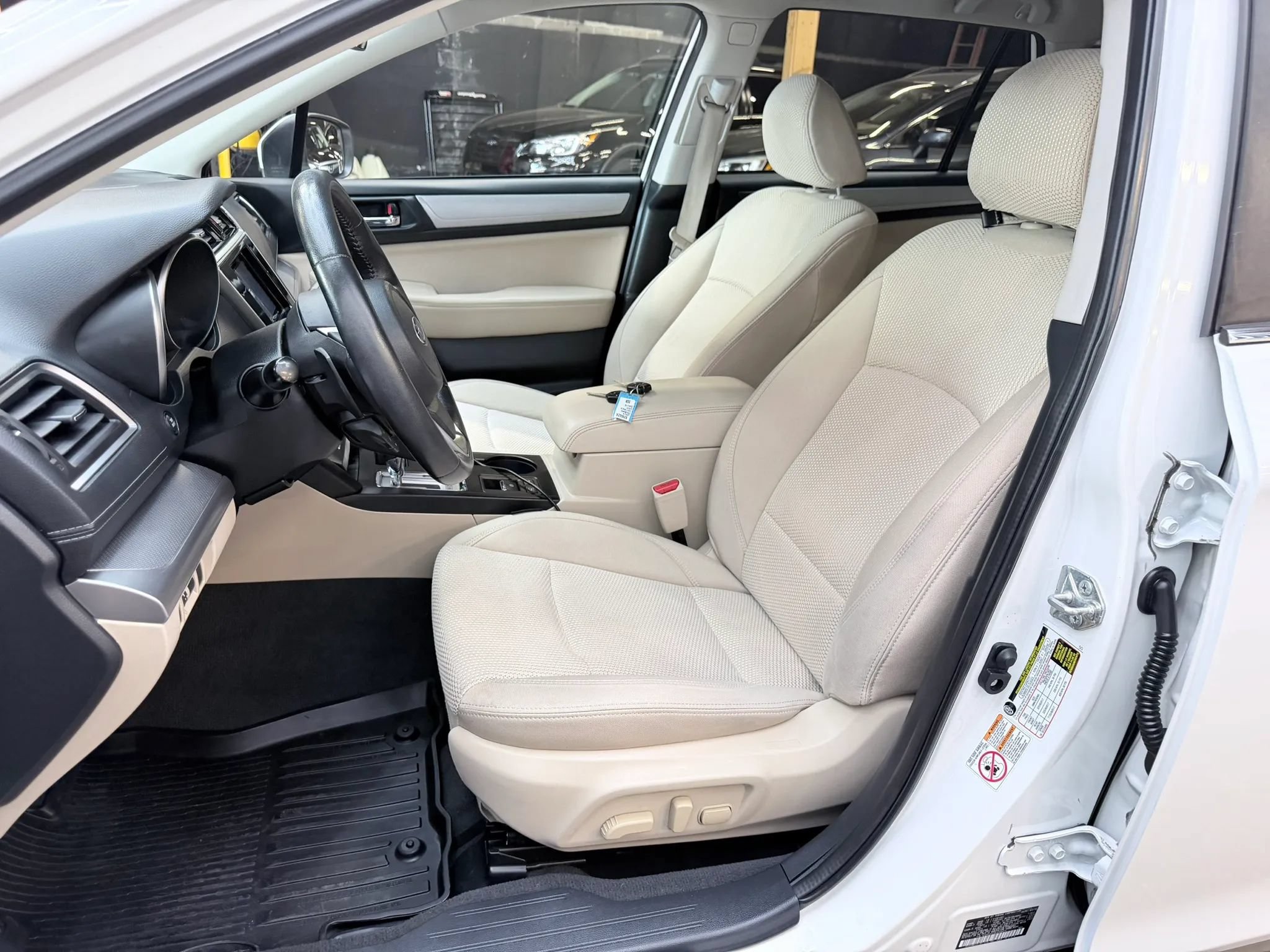 Used 2019 Subaru Outback 2.5i Premium AWD/4WD image 10