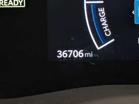 Used 2025 Toyota Camry SE image 16