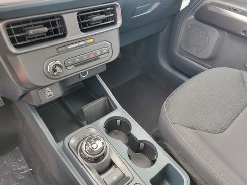 New 2025 Ford Maverick XL w/ Equipment Group 101A image 35