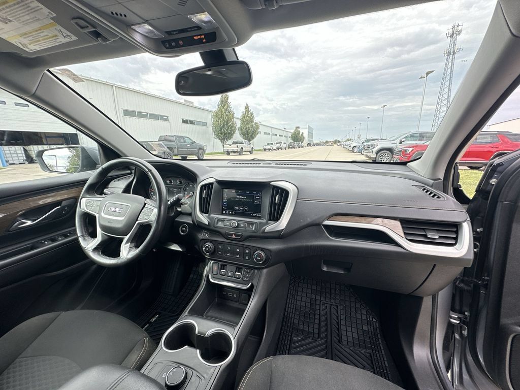 Certified 2018 GMC Terrain SLE FWD image 29