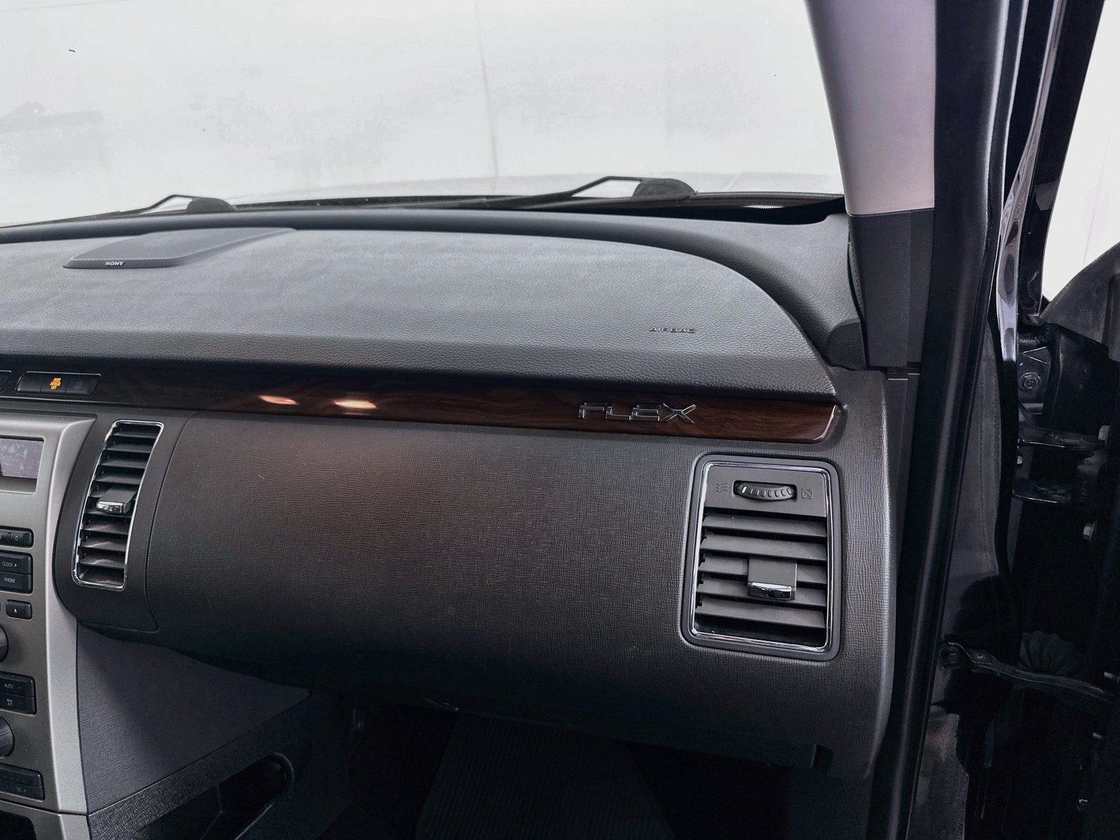 Used 2012 Ford Flex SEL w/ Equipment Group Order Code FWD image 28