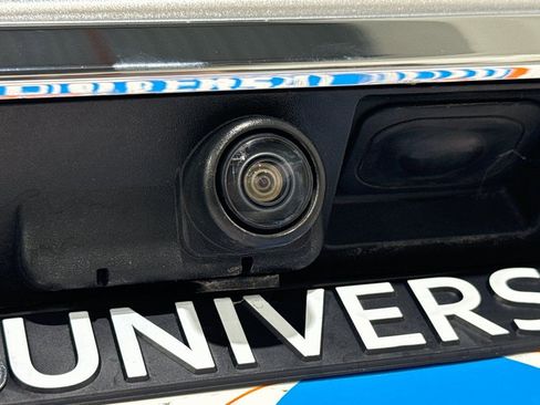 Used 2018 Ford Fusion SE w/ Fusion SE Technology Package image 27